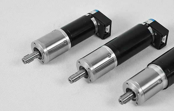 九游在线客服图片