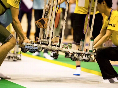 九游在线客服全向轮助阵全国大学生机器人赛-3.jpg